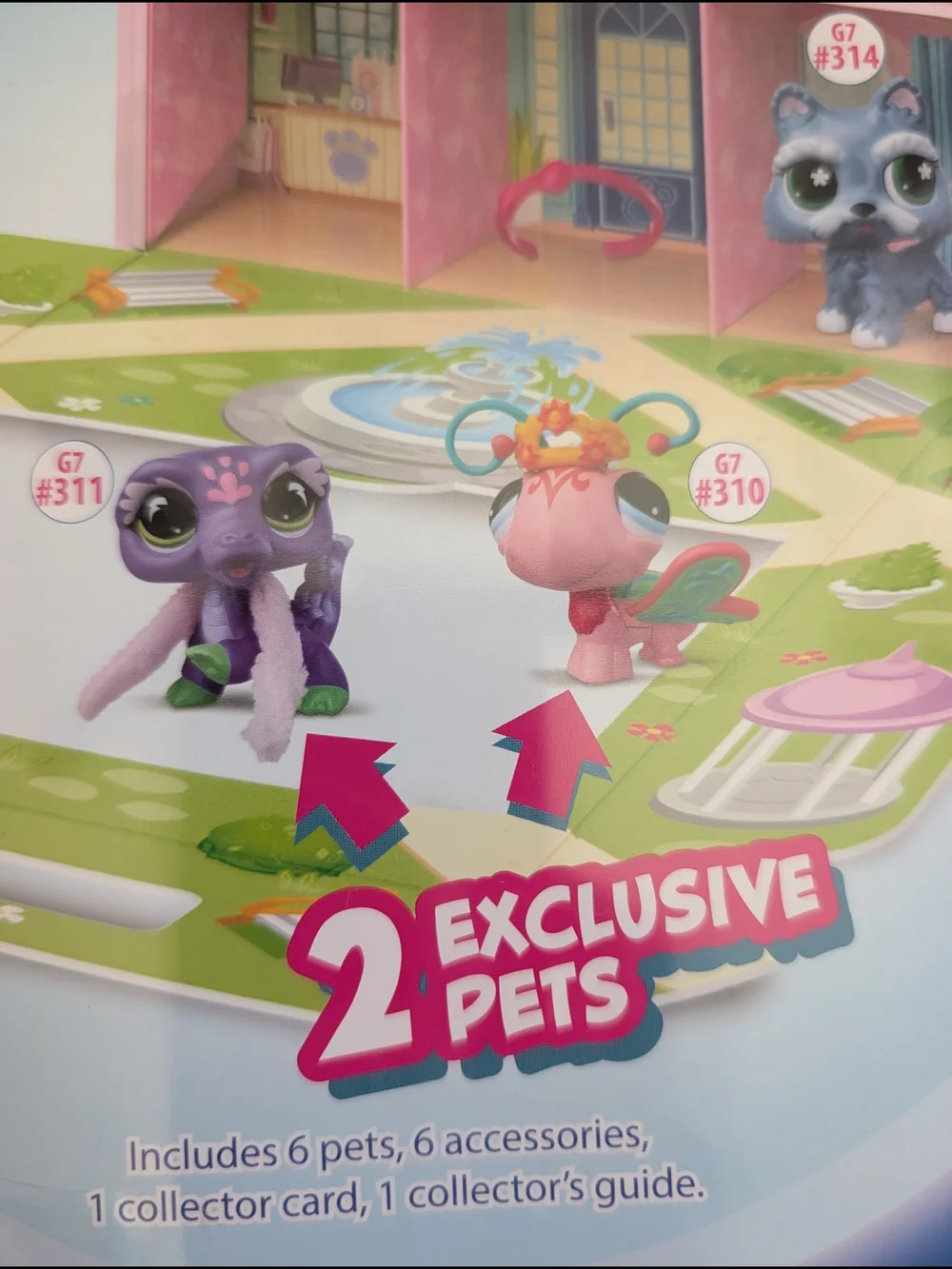 Littlest Pet Shop Pet Boutique Playset - 6 Pets,9 Rooms, & 6 Accessories - LPS